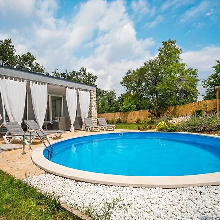 Holiday Home Ofelia Buroli Dış mekan fotoğraf